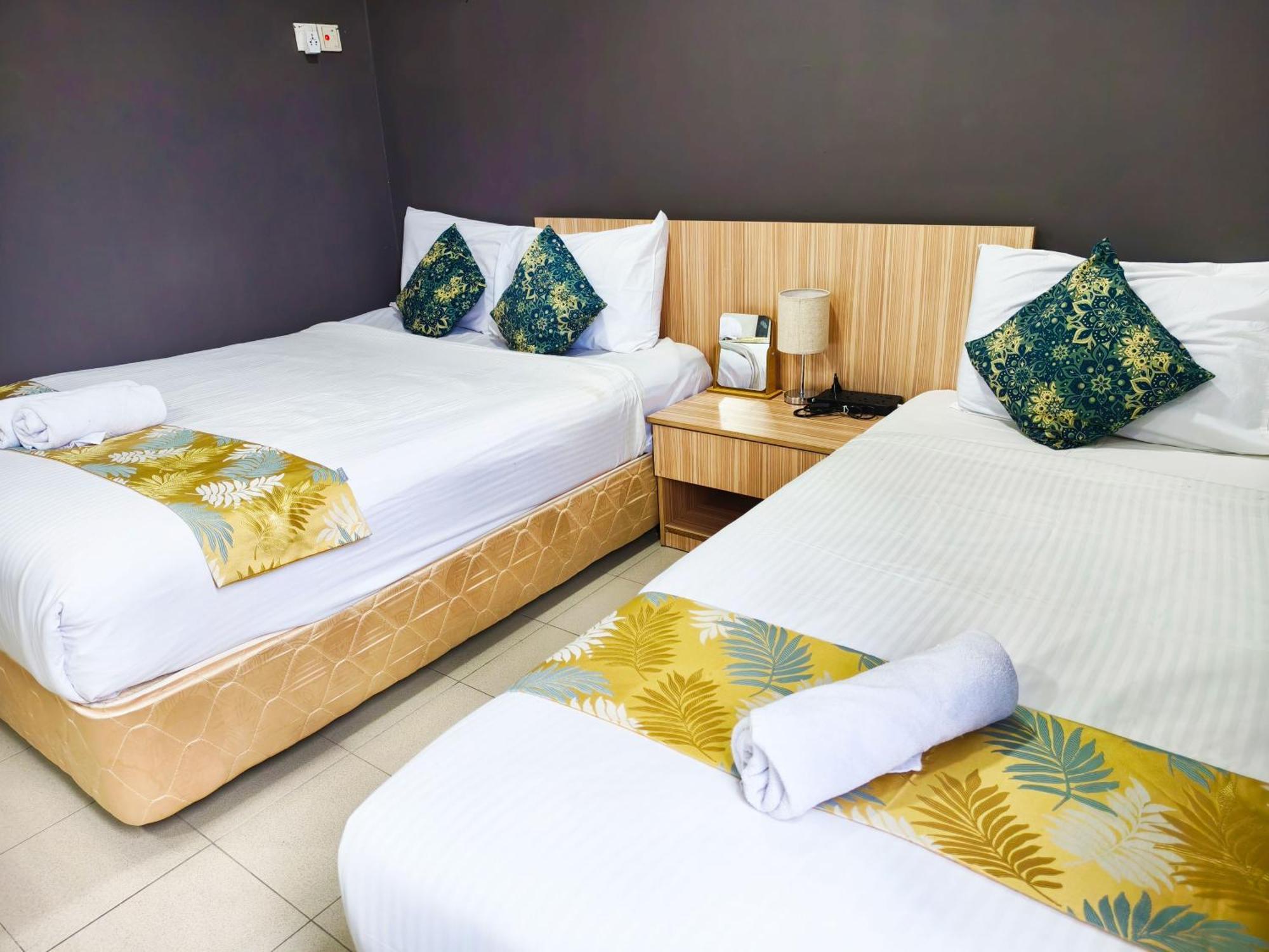 Salaam Suites Hotel Kota Bharu Buitenkant foto