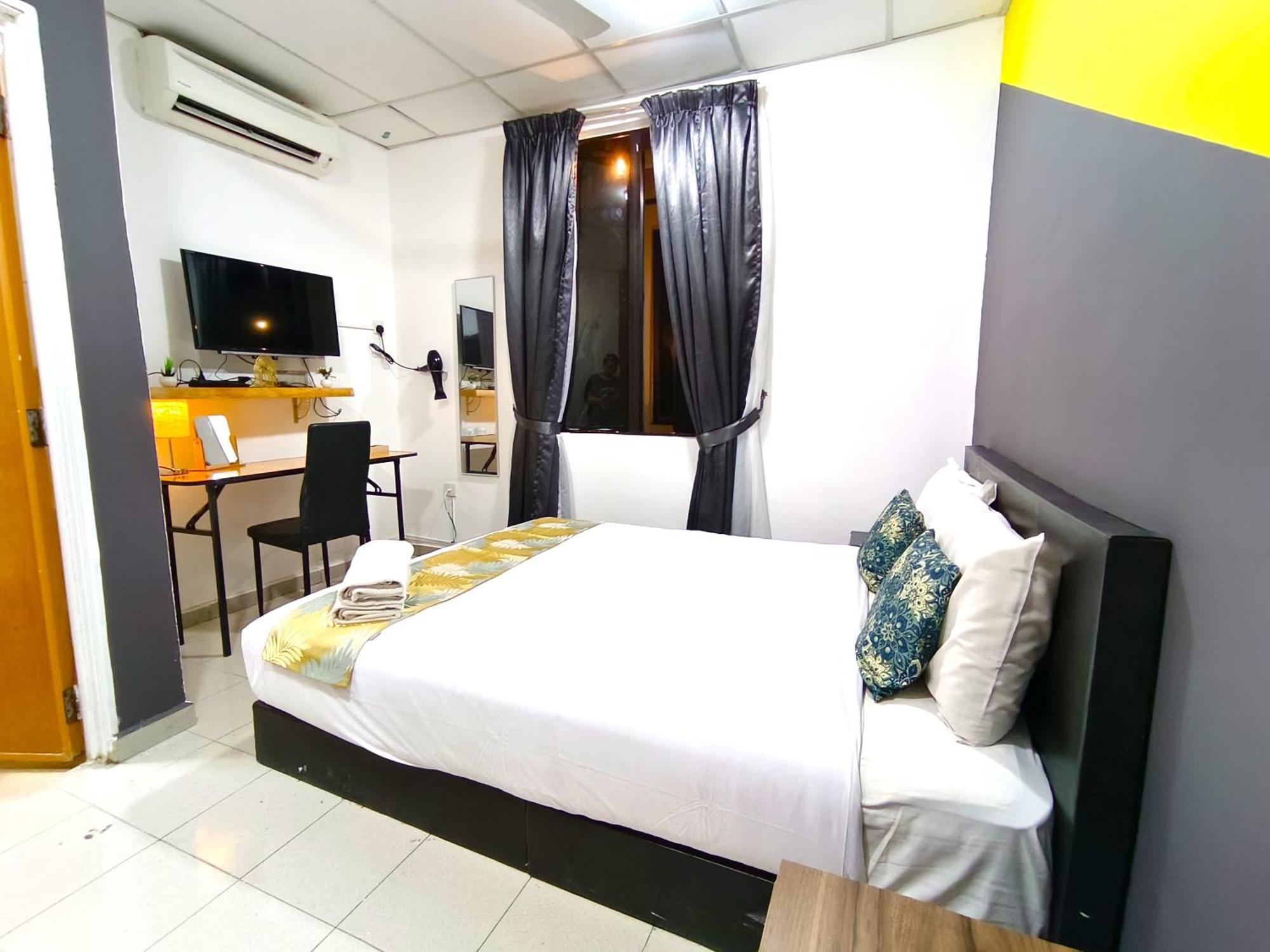 Salaam Suites Hotel Kota Bharu Buitenkant foto