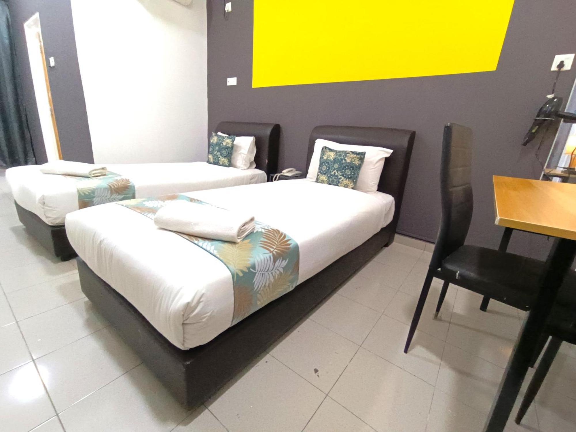 Salaam Suites Hotel Kota Bharu Buitenkant foto